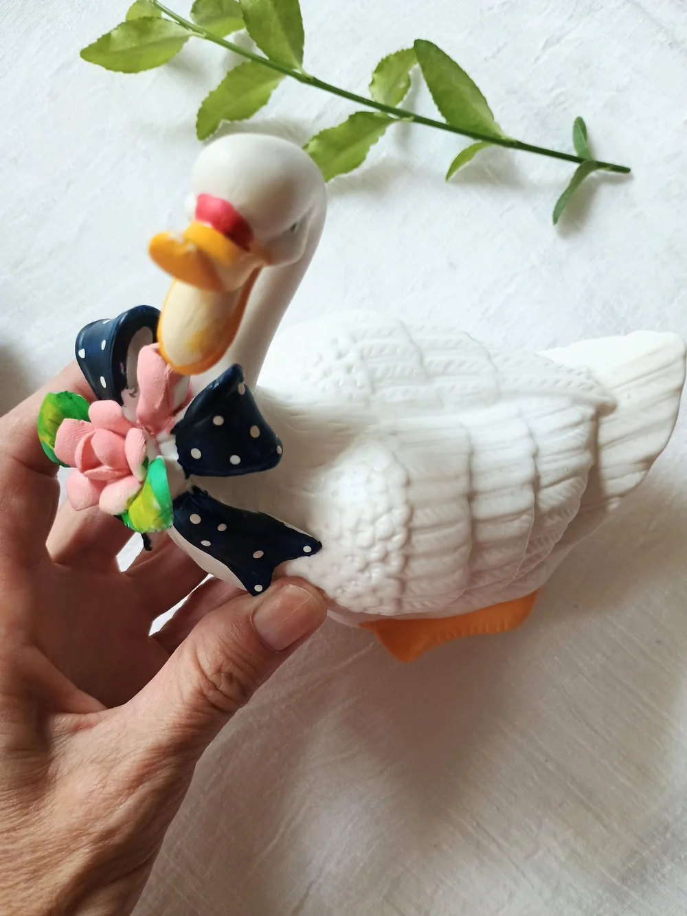 🧦 ECLECTIC GRANDPA 🧦 2 RARE TRu VTG Dapper Core Geese / Swan Ceramic Figurines